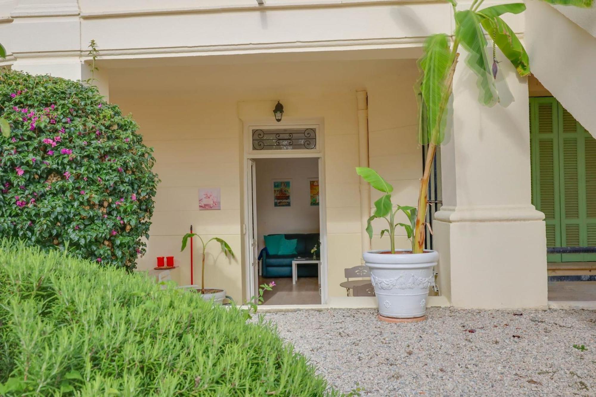 "Le Garavan Palace" Idyllique, Proche Gare Et Plage Menton Eksteriør bilde