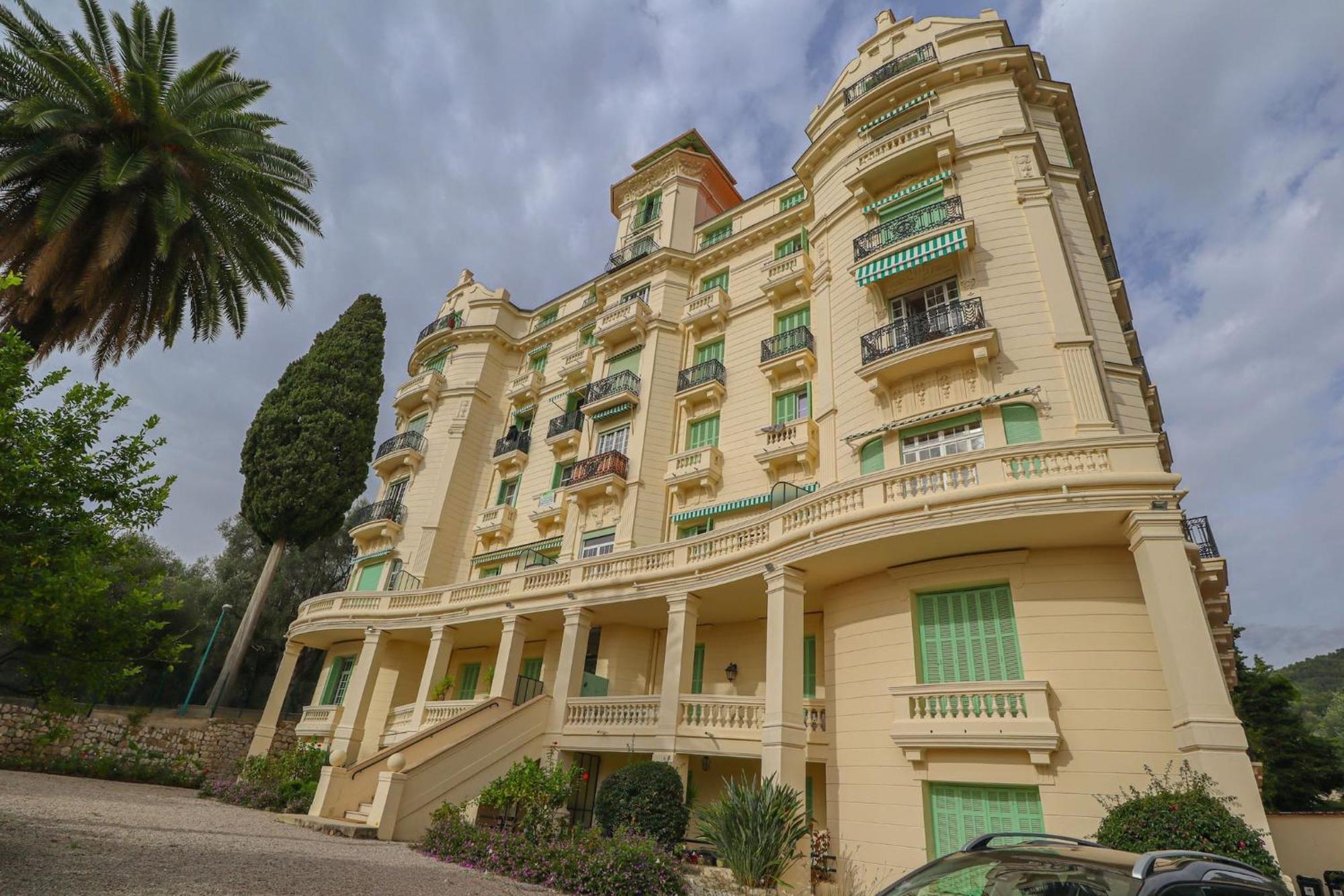 "Le Garavan Palace" Idyllique, Proche Gare Et Plage Menton Eksteriør bilde
