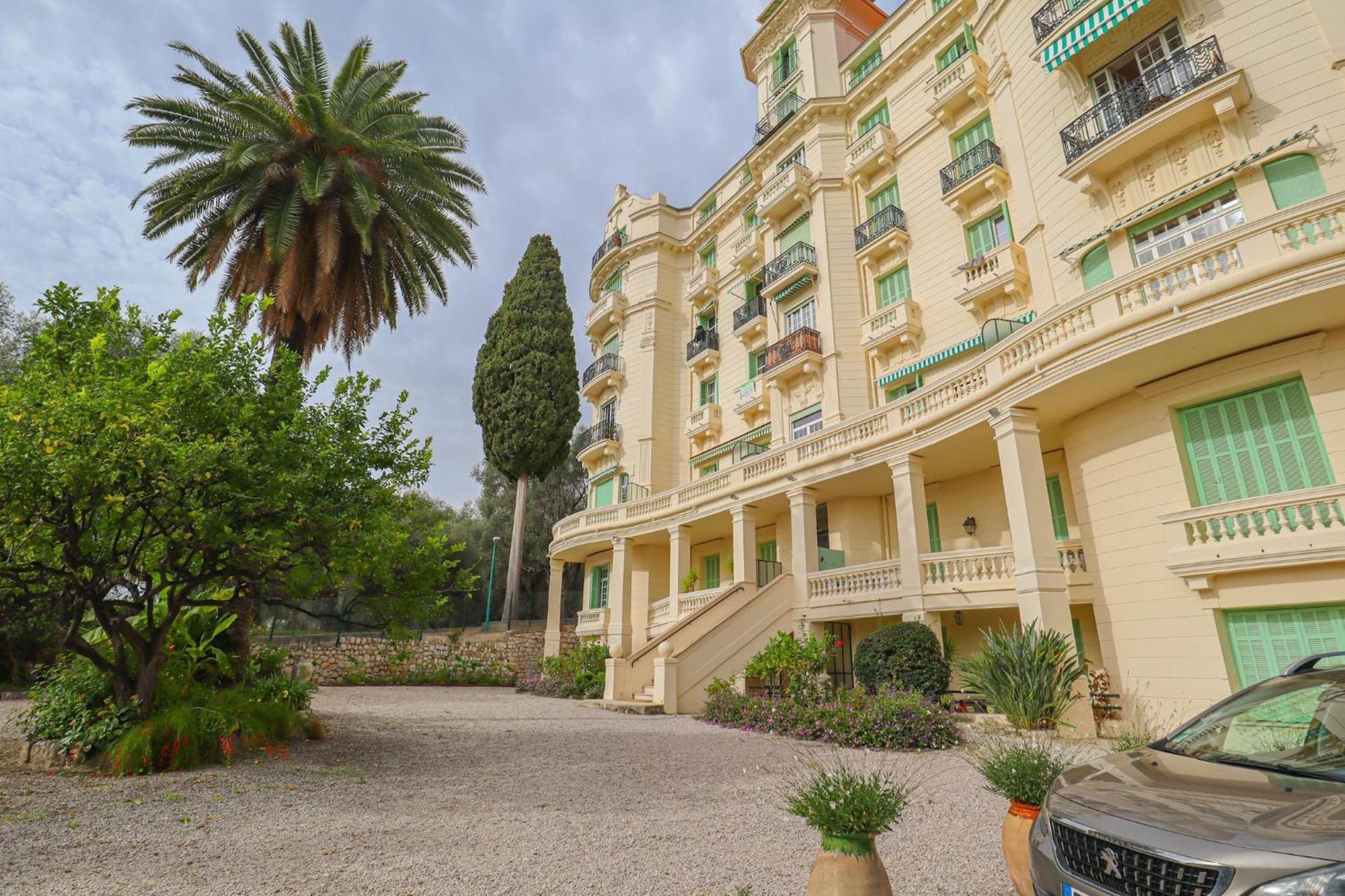 "Le Garavan Palace" Idyllique, Proche Gare Et Plage Menton Eksteriør bilde