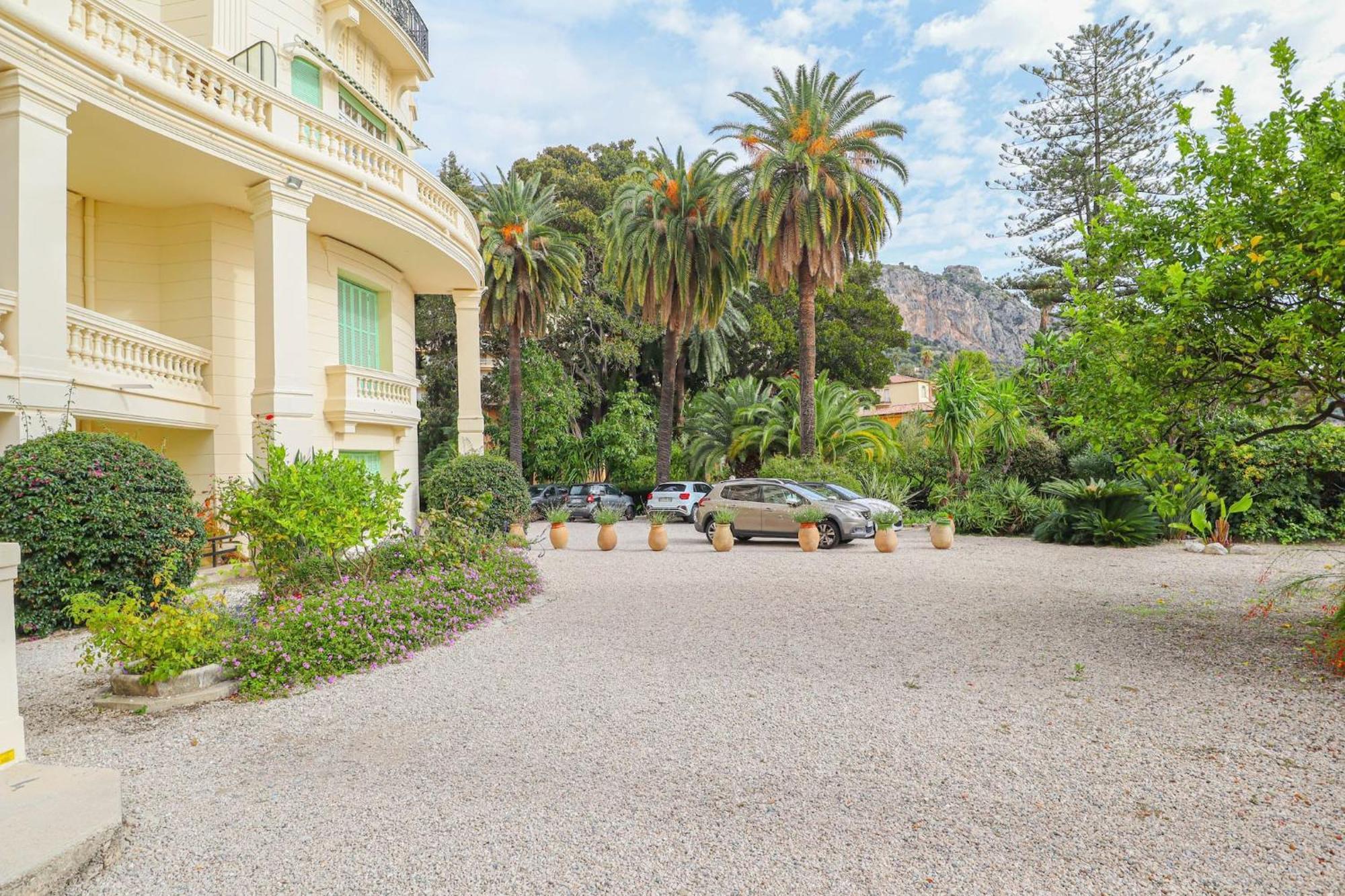 "Le Garavan Palace" Idyllique, Proche Gare Et Plage Menton Eksteriør bilde